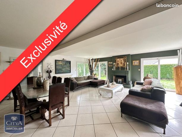 5 bedrooms House in Franqueville-Saint-Pierre, France No. 310666