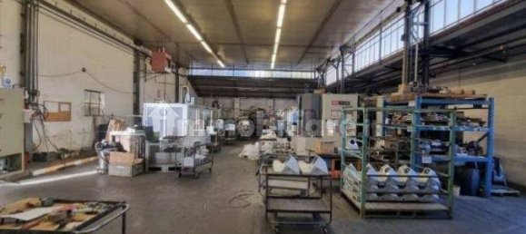 1-Zimmer Lagerhaus in Jerago con Orago, Italy, Nr. 294959 6