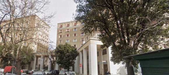 Квартира с 6 комнатами в Рим, Италия № 309186 2