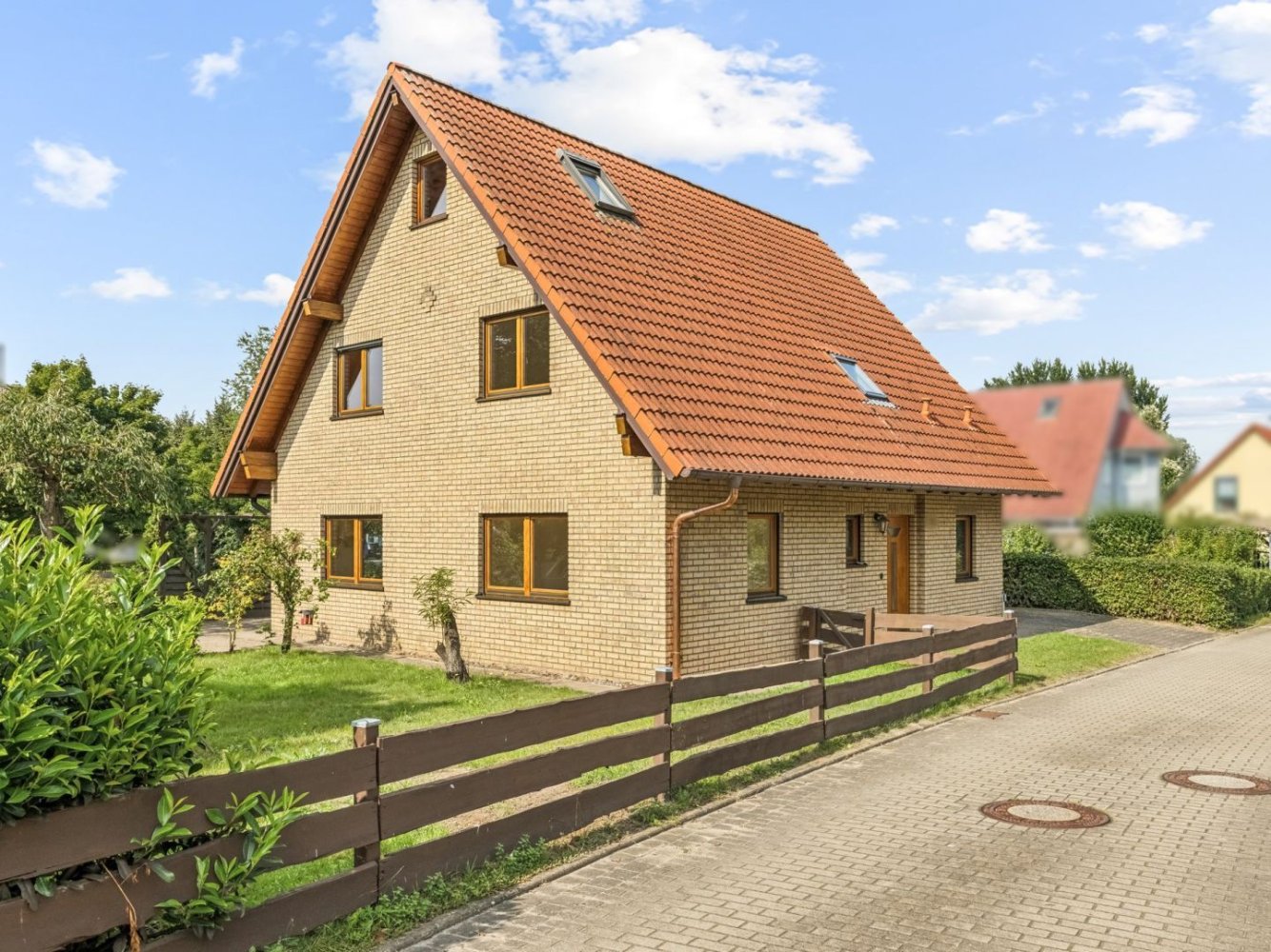 5 rooms House in Gustrow, Germany No. 345897