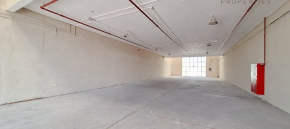 492.4m² Warehouse in Dubai, UAE No. 54808 6