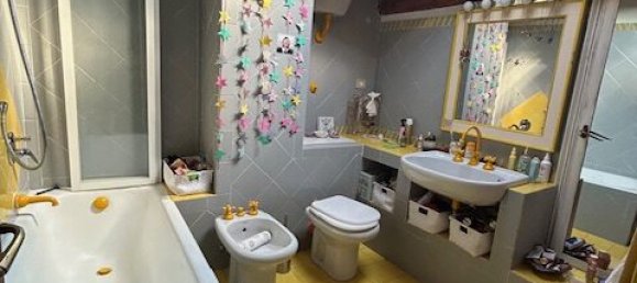 4-salle Appartement à Florence, Italy No. 222442 8