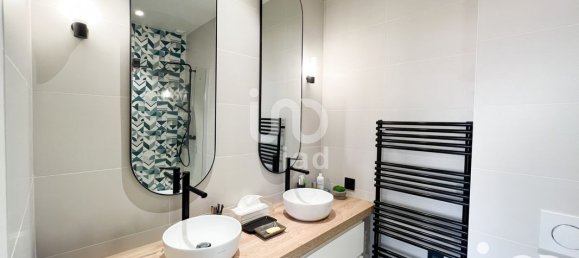 2 Schlafzimmer Wohnung in Saint-Raphael, France, Nr. 277208 14