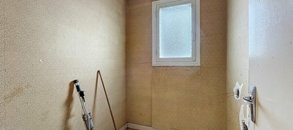 4 bedrooms House in Manche, France No. 354981 6