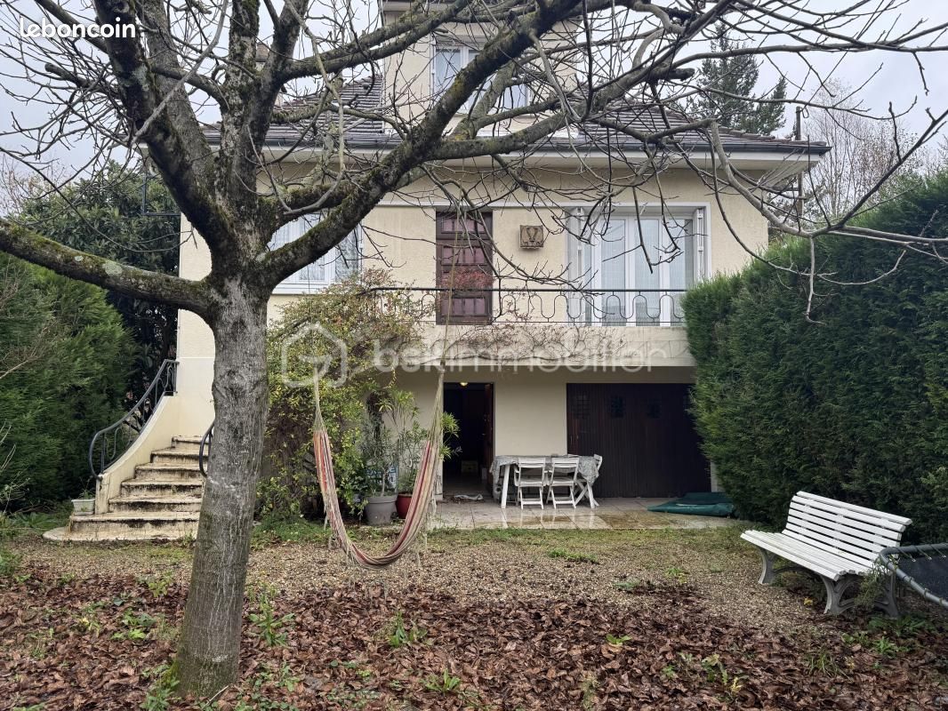 Casa T4 em Bourges, France N.º 43631