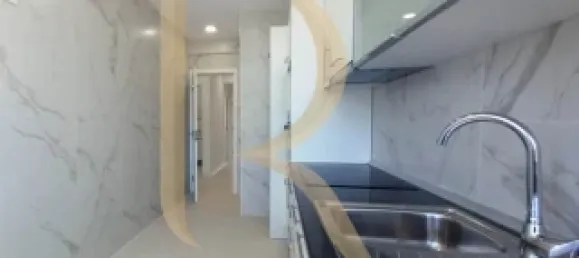 4 chambres Appartement à Almada, Portugal No. 87315 3