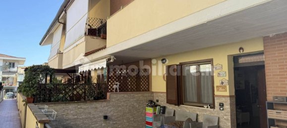 4 غرف نوم شقة في Collesalvetti, Italy رقم 229902 80