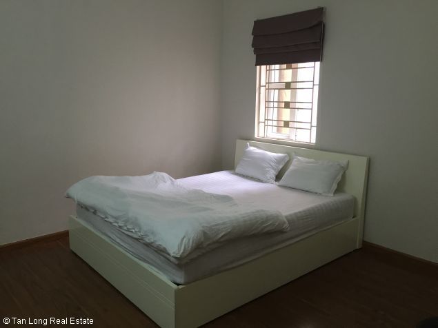 Studio in Cau Giay, Vietnam No. 4715