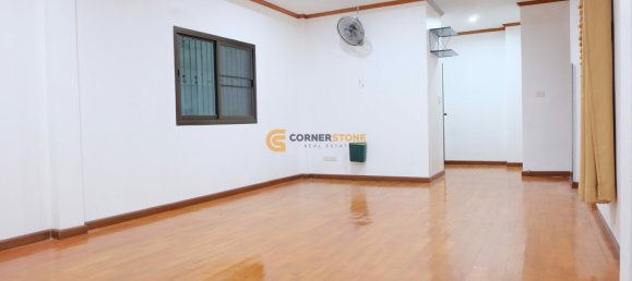 460m² House in Pattaya, Thailand No. 26715 8