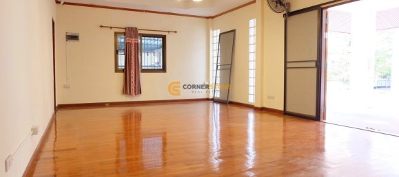 460m² House in Pattaya, Thailand No. 26715 23