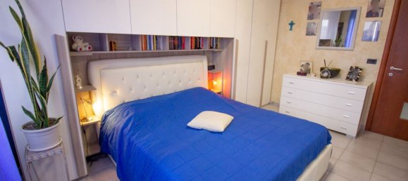 4غرفة شقة في Settimo Torinese, Italy رقم 213360 27