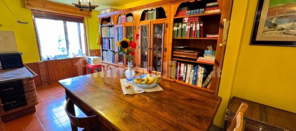 2 Schlafzimmer Haus in Udine, Italy, Nr. 337855 11