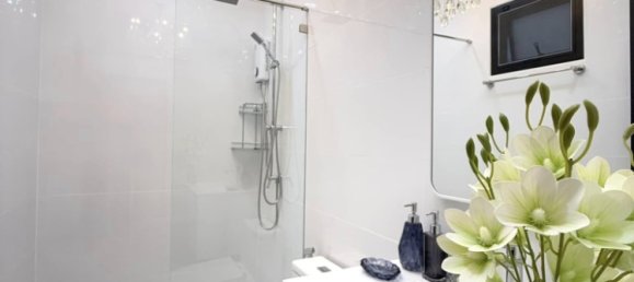 4 bedrooms House in Pattaya, Thailand No. 27346 19