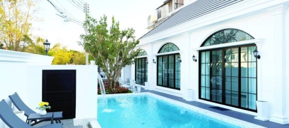 4 bedrooms House in Pattaya, Thailand No. 27346 2