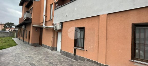 4 rooms Apartment in Uboldo, Italy No. 21892 29
