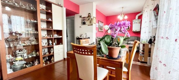 4 rooms Apartment in Uboldo, Italy No. 21892 2