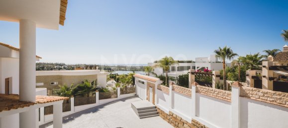 5 Schlafzimmer Villa in Malaga, Spain, Nr. 90809 23