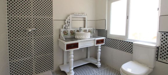 Квартира с 1 спальней в Сенглеа, Мальта № 4175 5