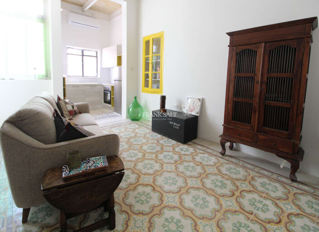 Квартира с 1 спальней в Сенглеа, Мальта № 4175