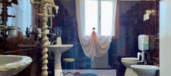 Вилла с 8 комнатами в Кьоджа, Италия № 53200 19