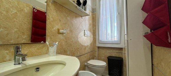 1 bedroom Apartment in Florence, Italy No. 330090 17