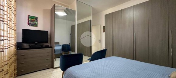 1 bedroom Apartment in Florence, Italy No. 330090 14