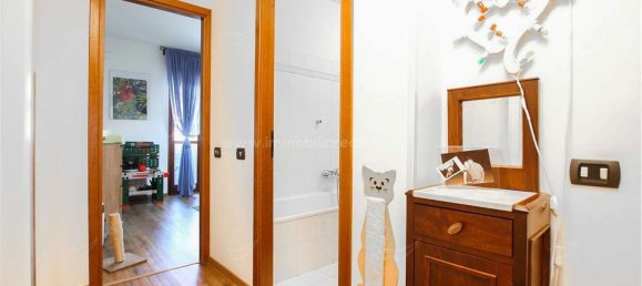 3غرفة شقة في Novara, Italy رقم 295396 9