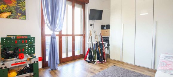 3غرفة شقة في Novara, Italy رقم 295396 15