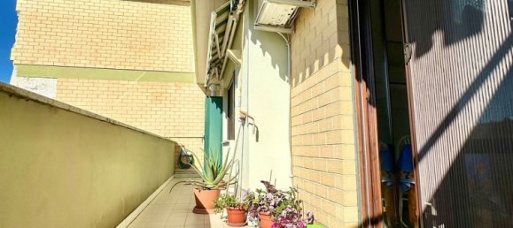 6-salle Appartement à Nettuno, Italy No. 44109 33