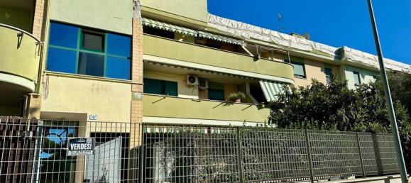 6-salle Appartement à Nettuno, Italy No. 44109 46