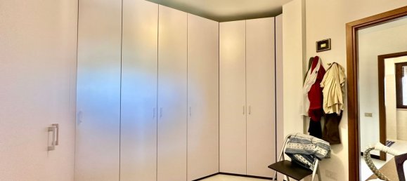 6-salle Appartement à Nettuno, Italy No. 44109 30