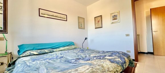 6-salle Appartement à Nettuno, Italy No. 44109 28