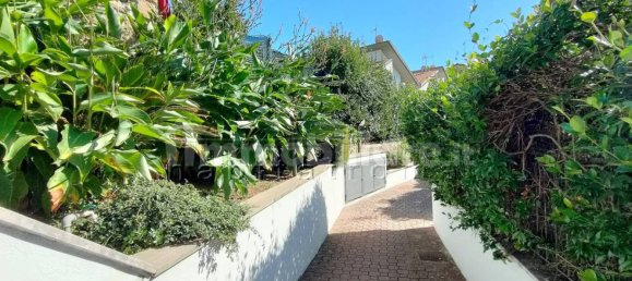 2 Schlafzimmer Wohnung in Grottaferrata, Italy, Nr. 377980 5