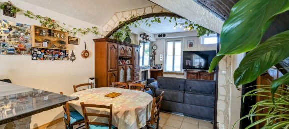 Adosado de 2 dormitorios en Vailly-sur-Sauldre, France No. 230912 3