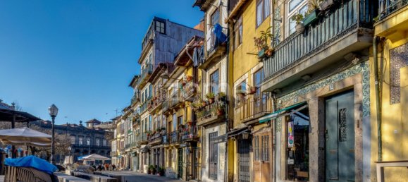 16 bedrooms Building in Porto, Portugal No. 221974 3