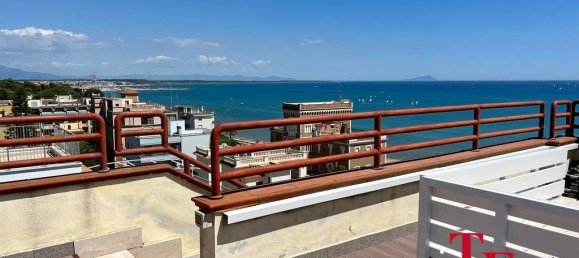 Пентхаус с 3 спальнями в Анцио, Италия № 48563 41