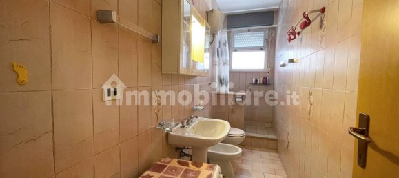 Apartamento de 2 dormitorios en Follonica, Italy No. 39689 21