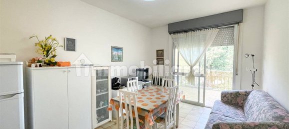 Apartamento de 2 dormitorios en Follonica, Italy No. 39689 12