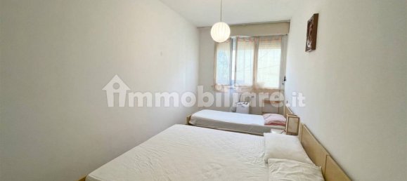 Apartamento de 2 dormitorios en Follonica, Italy No. 39689 20