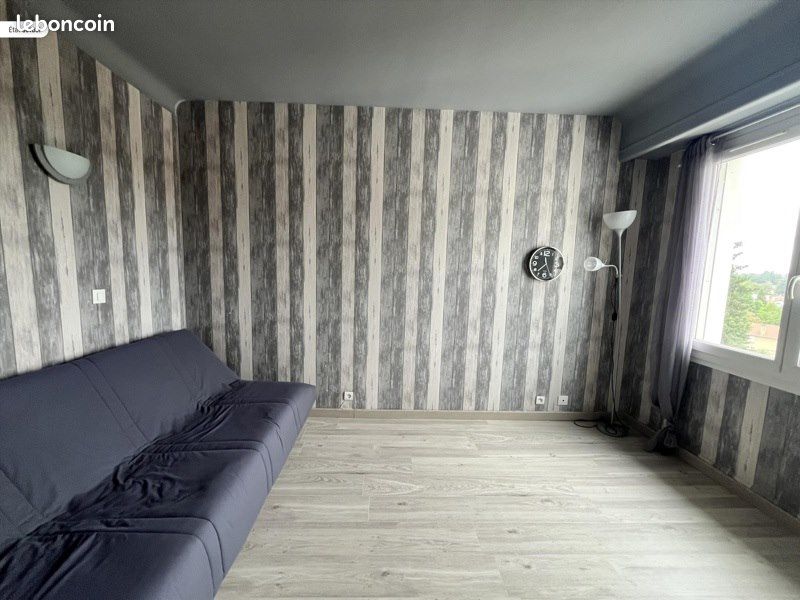 Studio in Pau, France No. 340586