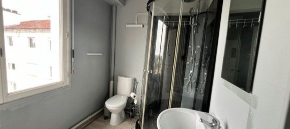 Studio in Pau, France No. 340586 2