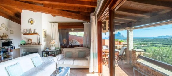 Вилла с 4 спальнями в Лоири Порто Сан Паоло, Италия № 326975 15