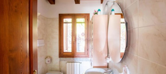 Вилла с 4 спальнями в Лоири Порто Сан Паоло, Италия № 326975 24