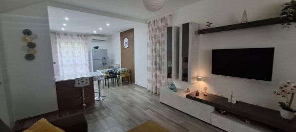 4 bedrooms Villa in Teano, Italy No. 334761 8