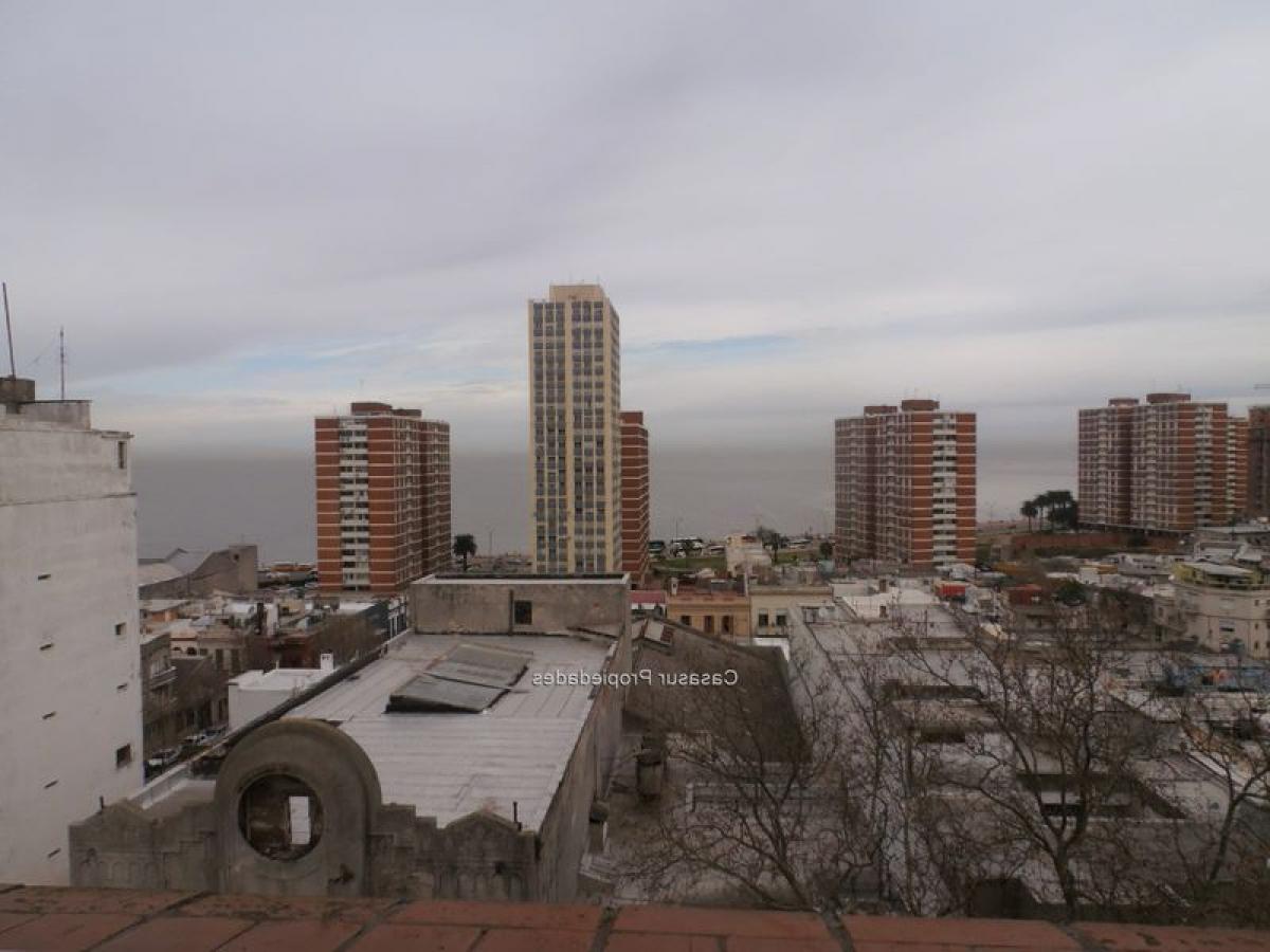 2 bedrooms Apartment in Montevideo, Uruguay No. 9239