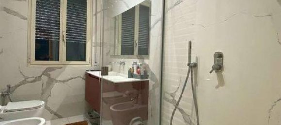 4 rooms Apartment in Modena, Italy No. 26561 8