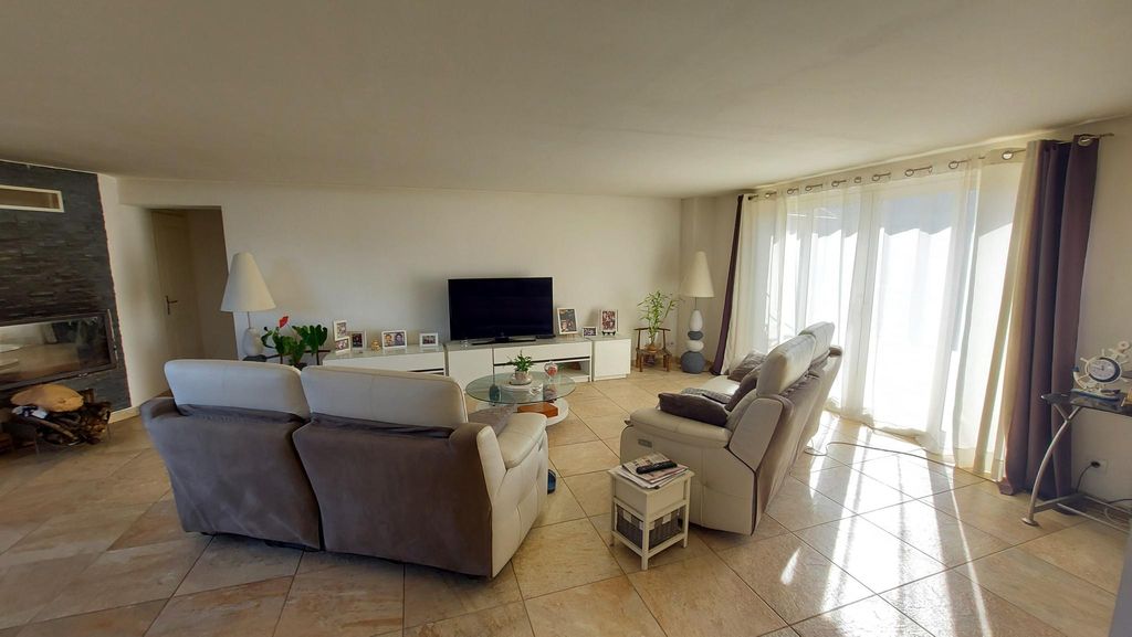 13 bedrooms House in Sollacaro, France No. 81143