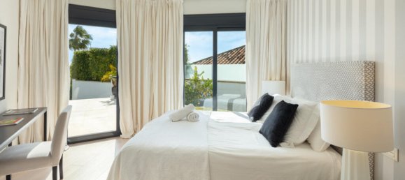 5 غرف نوم فيلا في Marbella, Spain رقم 74116 2