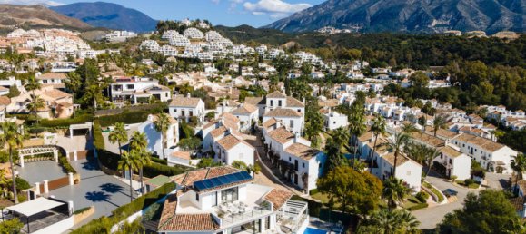 5 غرف نوم فيلا في Marbella, Spain رقم 74116 39