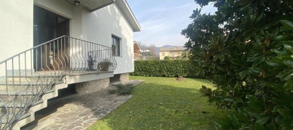 4 rooms Villa in Villa d'Almè, Italy No. 87491 4